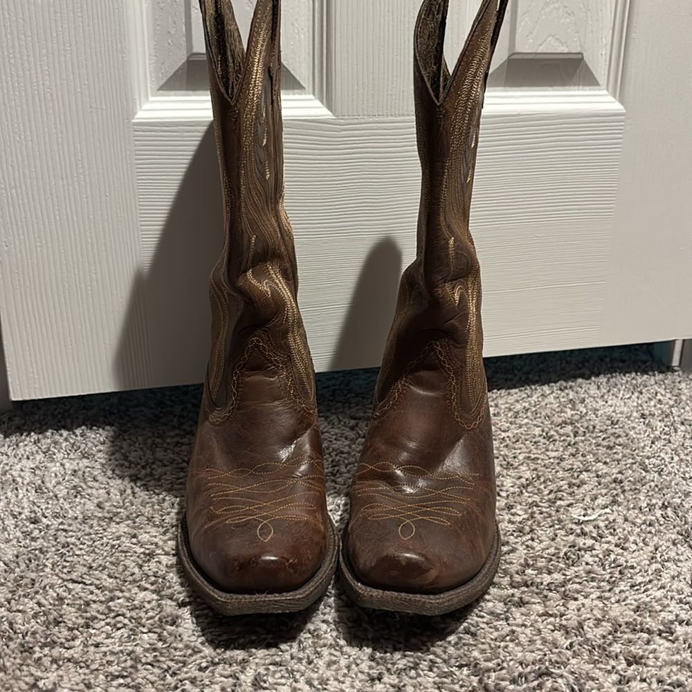 Women’s Artist Boots - worn once - EXCELLENT CONDITION